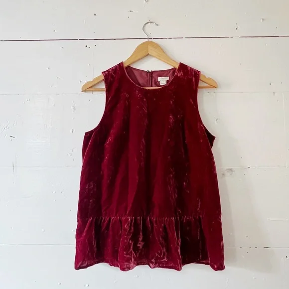 open lace back dress Ophelia Peplum Satin Maxi Dress - Red main image 1
